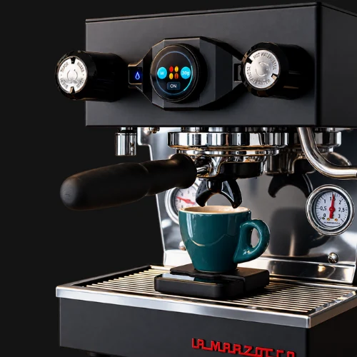 Tensor One fitted to a La Marzocco Linea Micra, pulling a shot